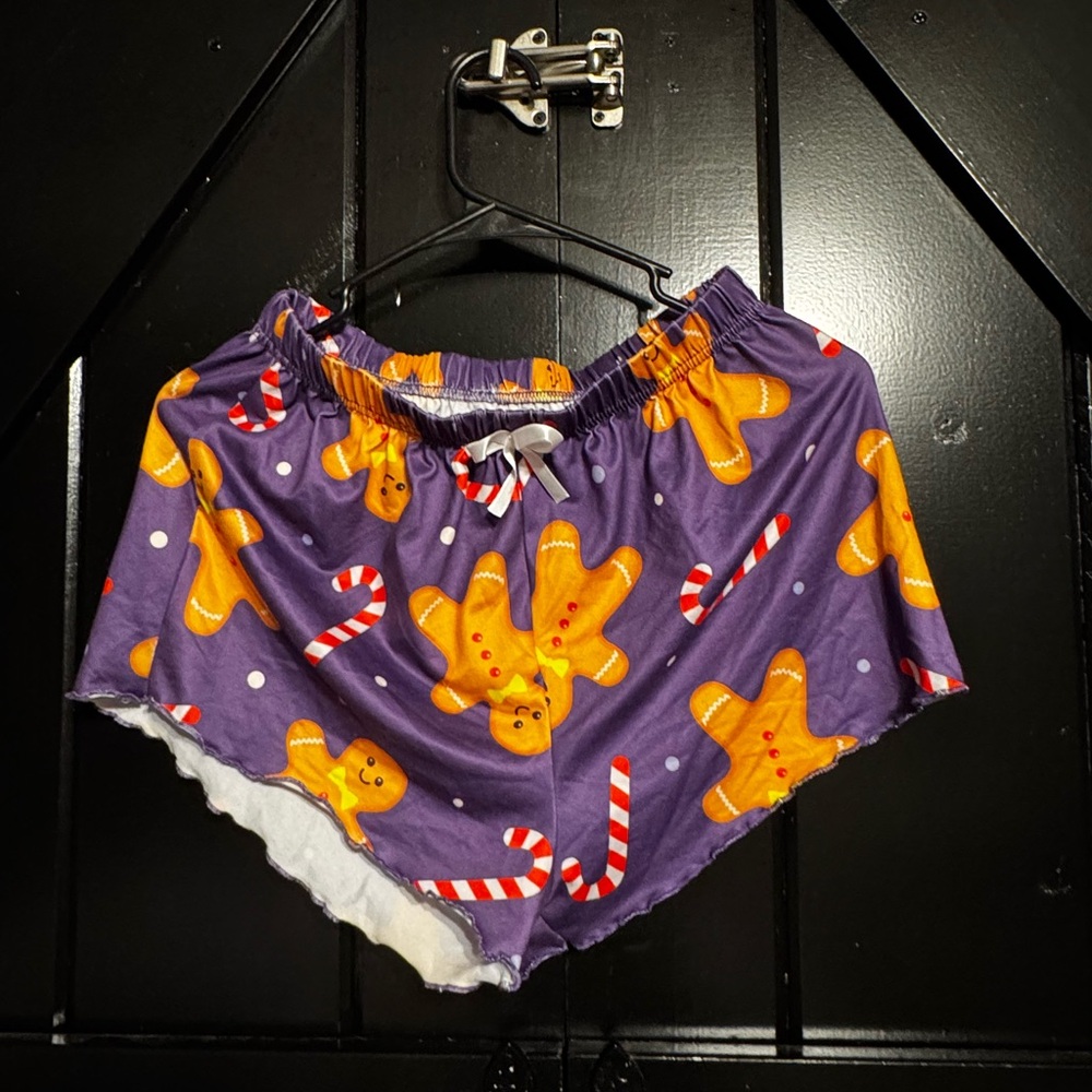 SHEIN Purple Gingerbread Print Pajama Shorts
